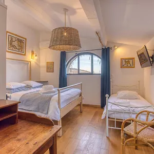 Restaurant Les Remparts Hotel Venasque